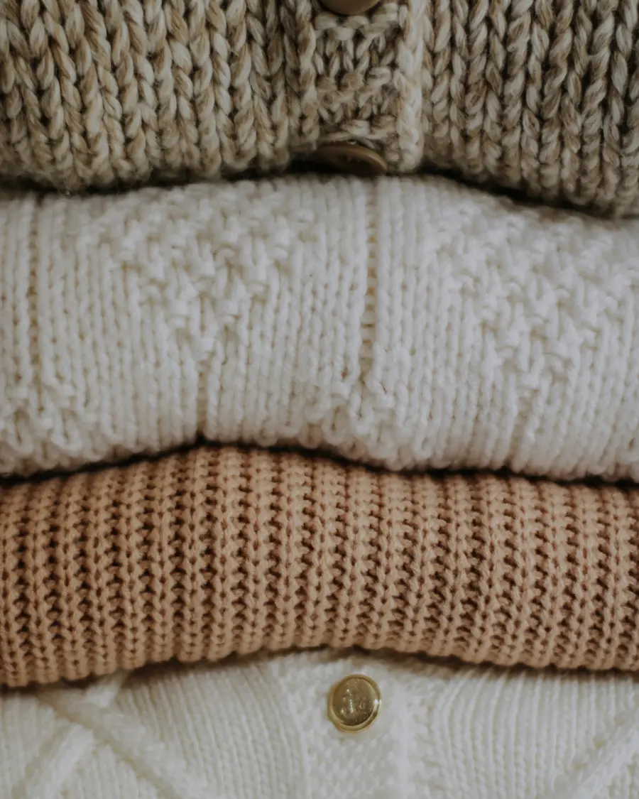 Come prendersi cura dei vestiti autunnali